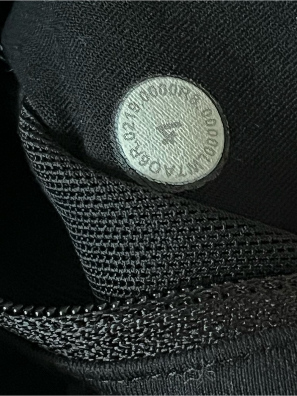 Lululemon shorts - Picture 5 of 7